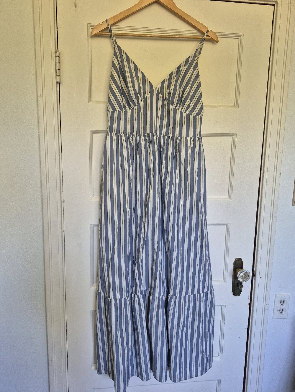 Universal Thread 100% Cotton Maxi Dress Blue White Stripes Pockets Medium